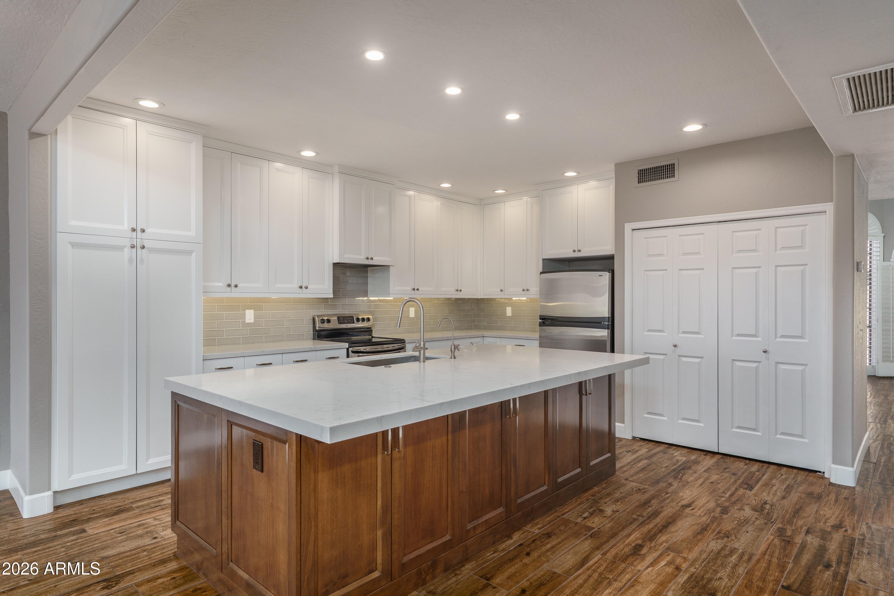 7955 E CHAPARRAL Road 135
