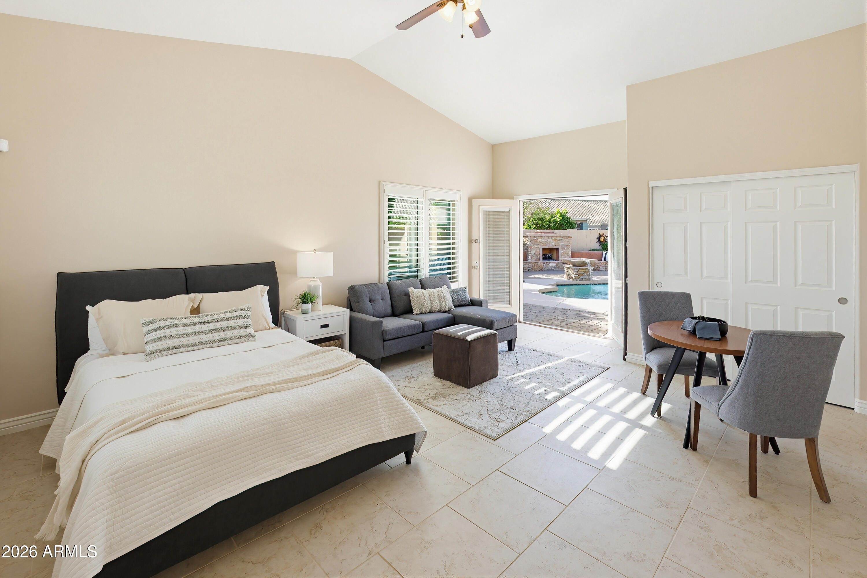 7 W SILVERWOOD Drive