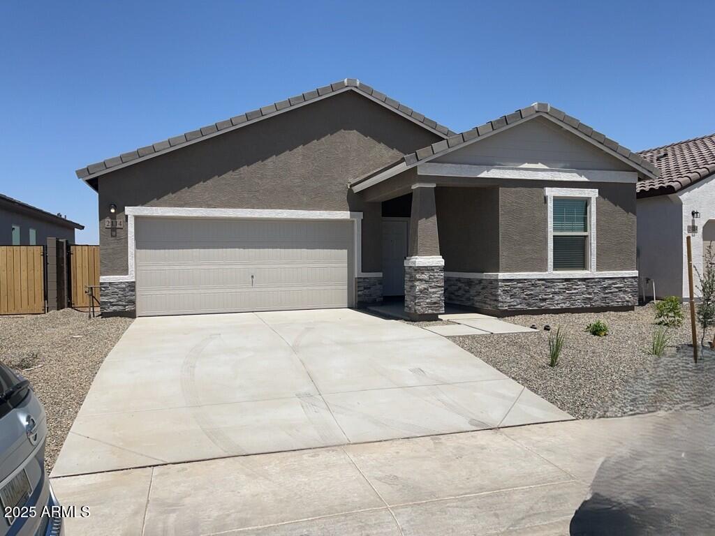 2037 E BUCKING BRONCO Drive