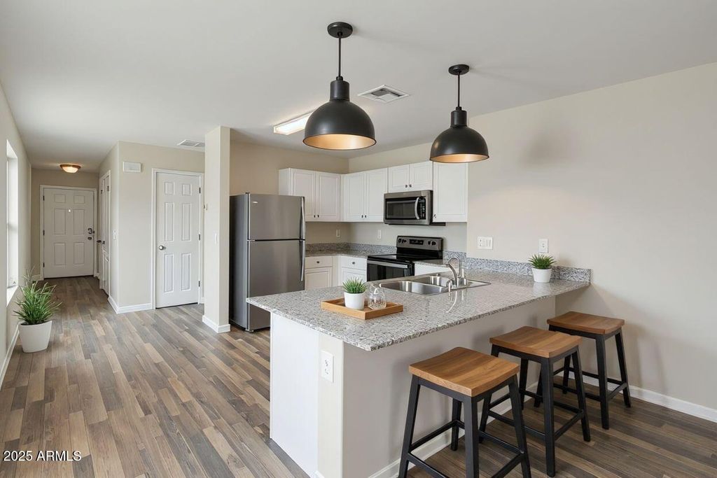 Photo of 1064 W Starview Avenue, Coolidge, AZ 85128 (MLS # 6908289)