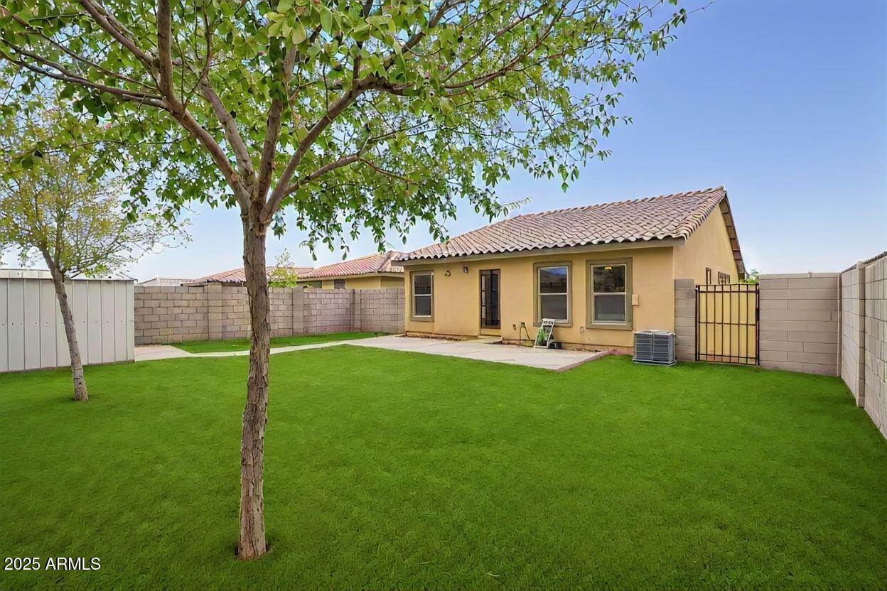 1064 W STARVIEW Avenue