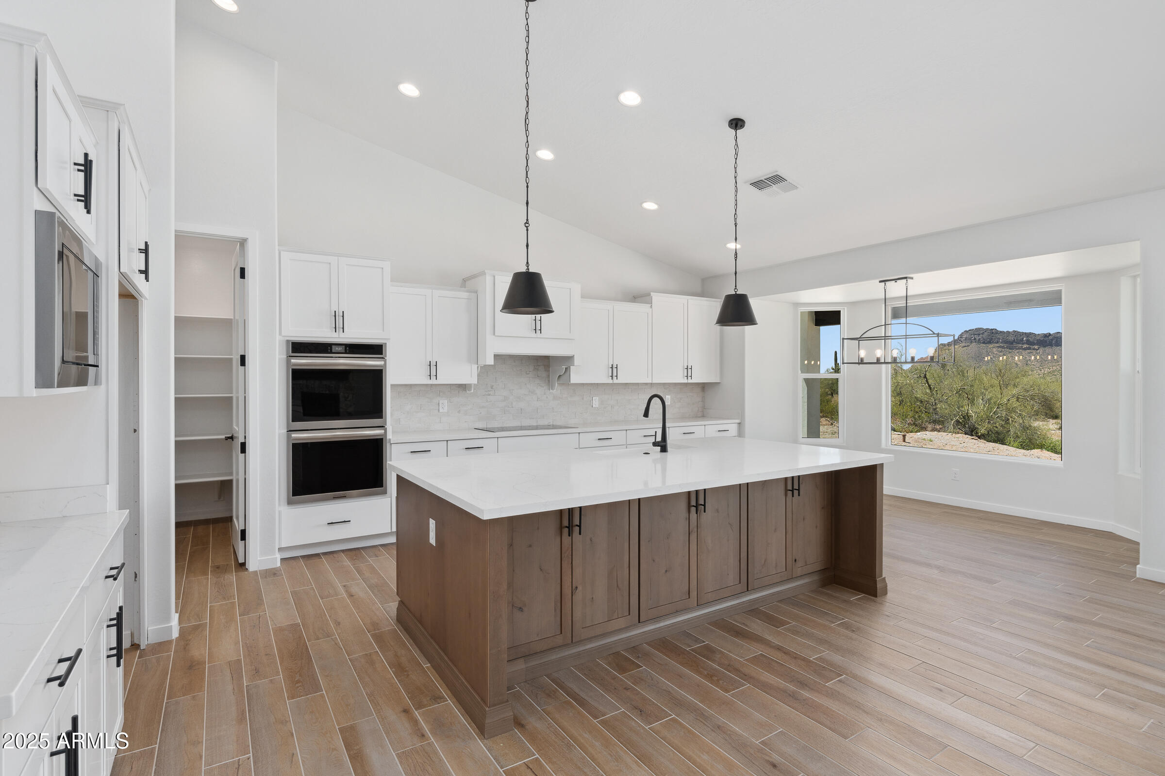 1688 E Creek Canyon Road
