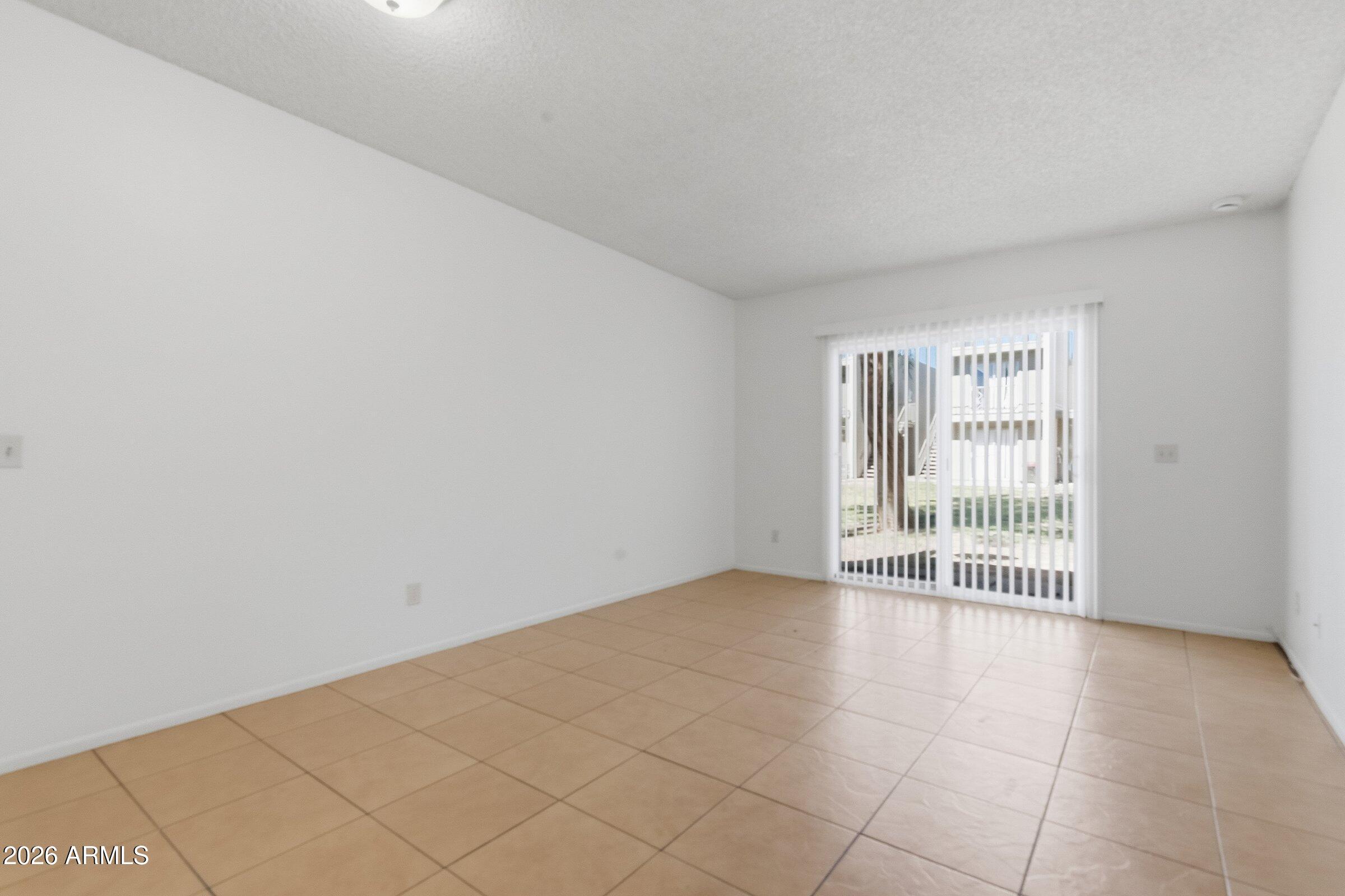 2828 E TIERRA BUENA Lane