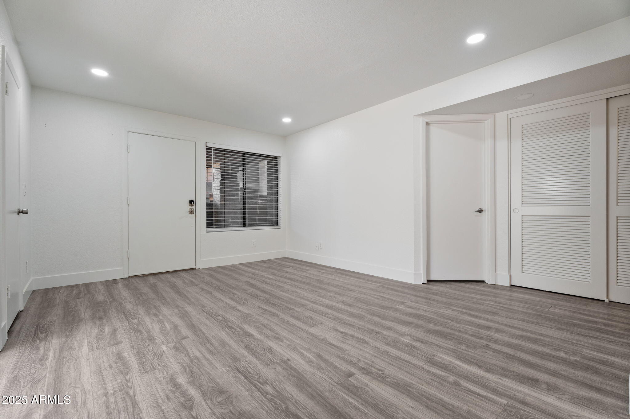 1905 E UNIVERSITY Drive 133