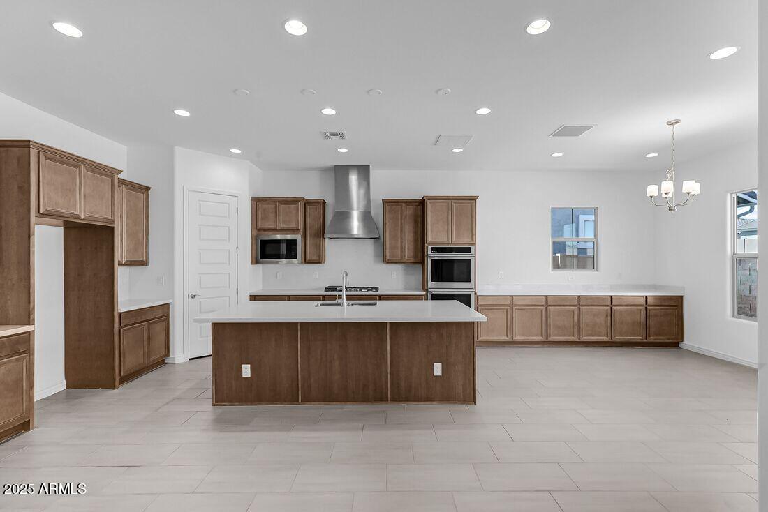 7632 W REMUDA Drive