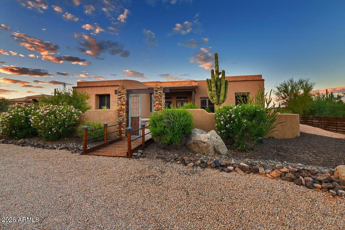 16348 E CALLE DE LOS FLORES Drive