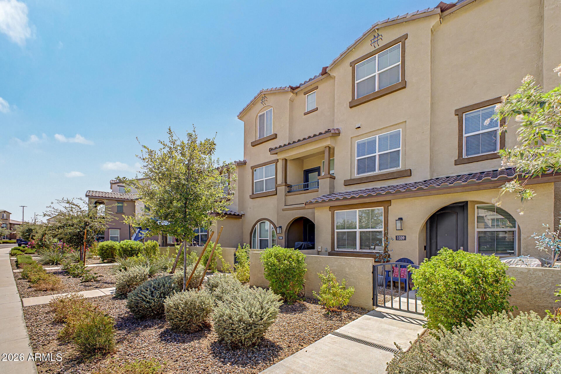 1255 N ARIZONA Avenue 1339