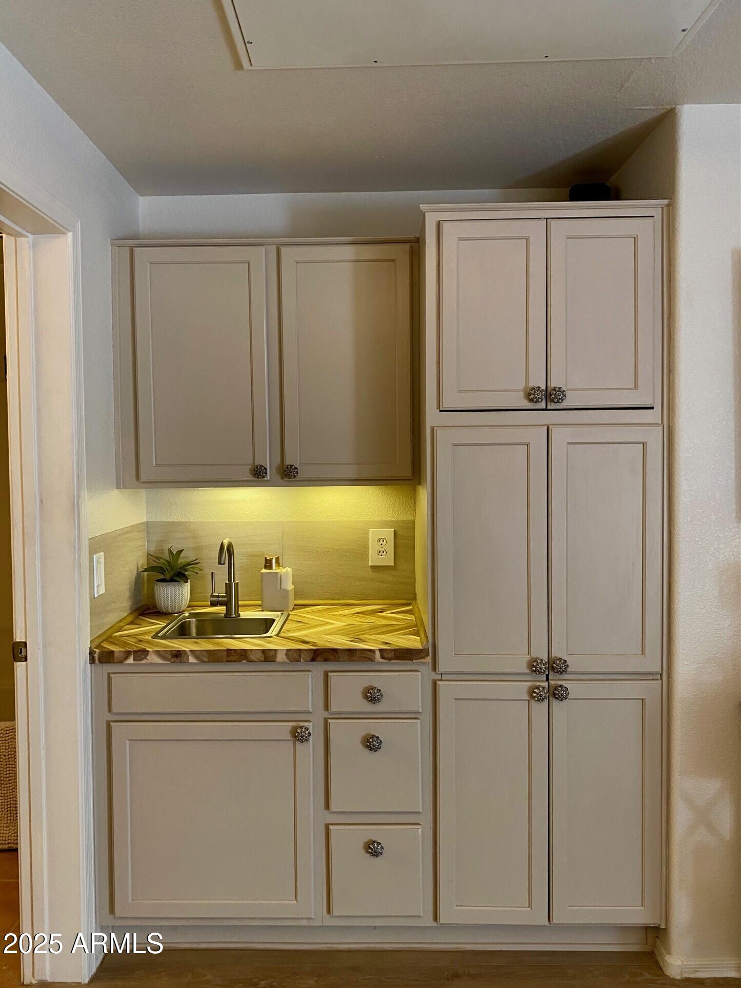 16545 E GUNSIGHT Drive E 112