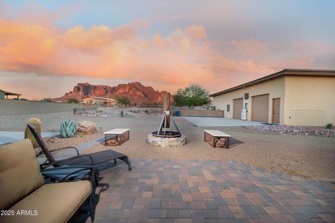 1532 N ROADRUNNER Road Apache Junction AZ 85119