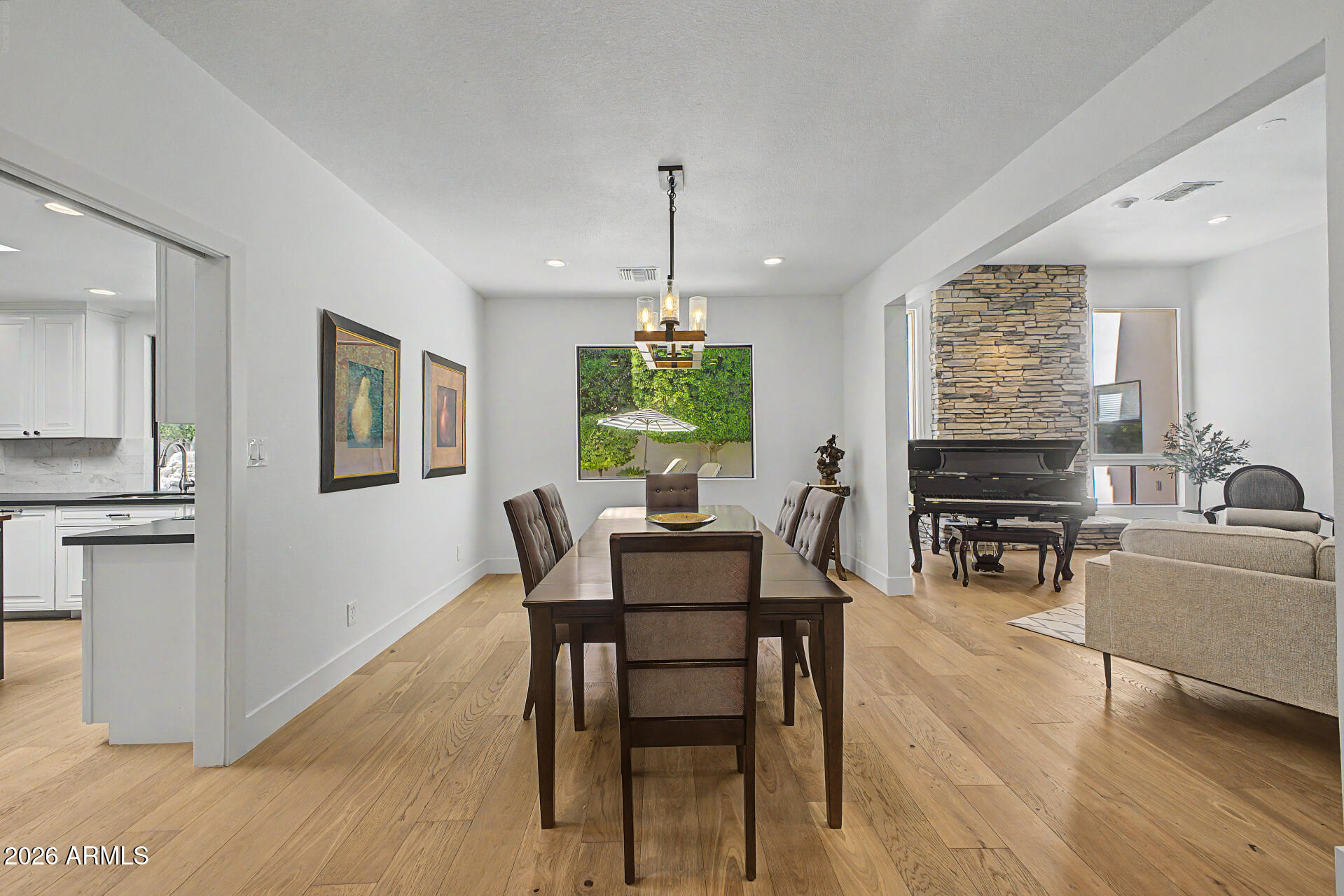 DEL PRADO - Residential