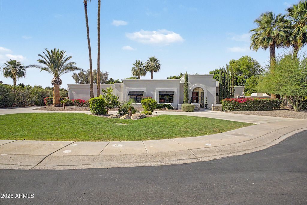 Photo of 7470 E San Miguel Avenue, Scottsdale, AZ 85250 (MLS # 7031487)