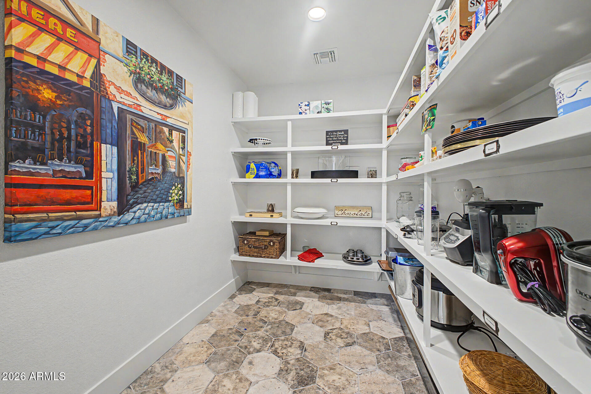 DEL PRADO - Residential