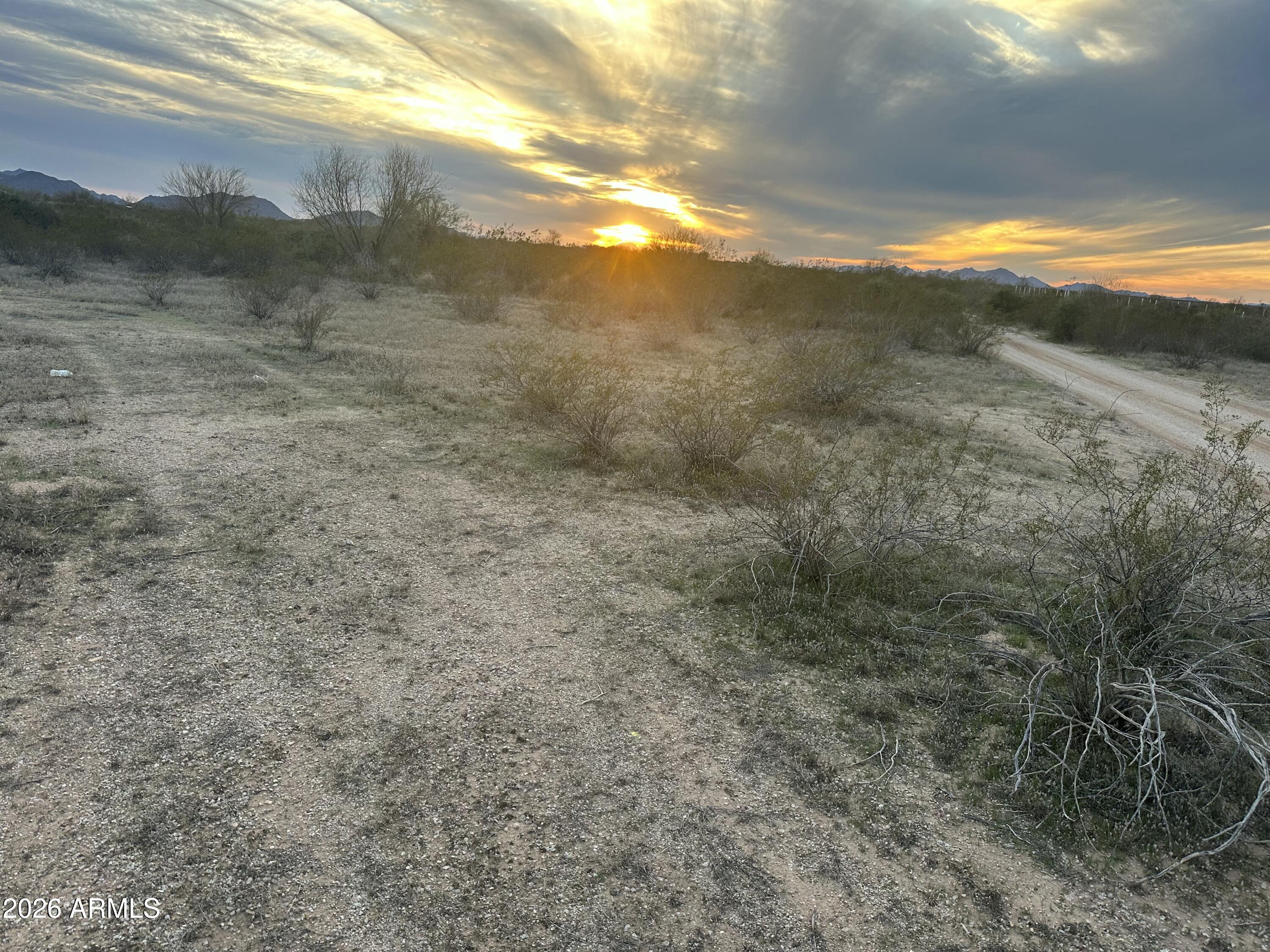 00 W Ocotillo Road 3