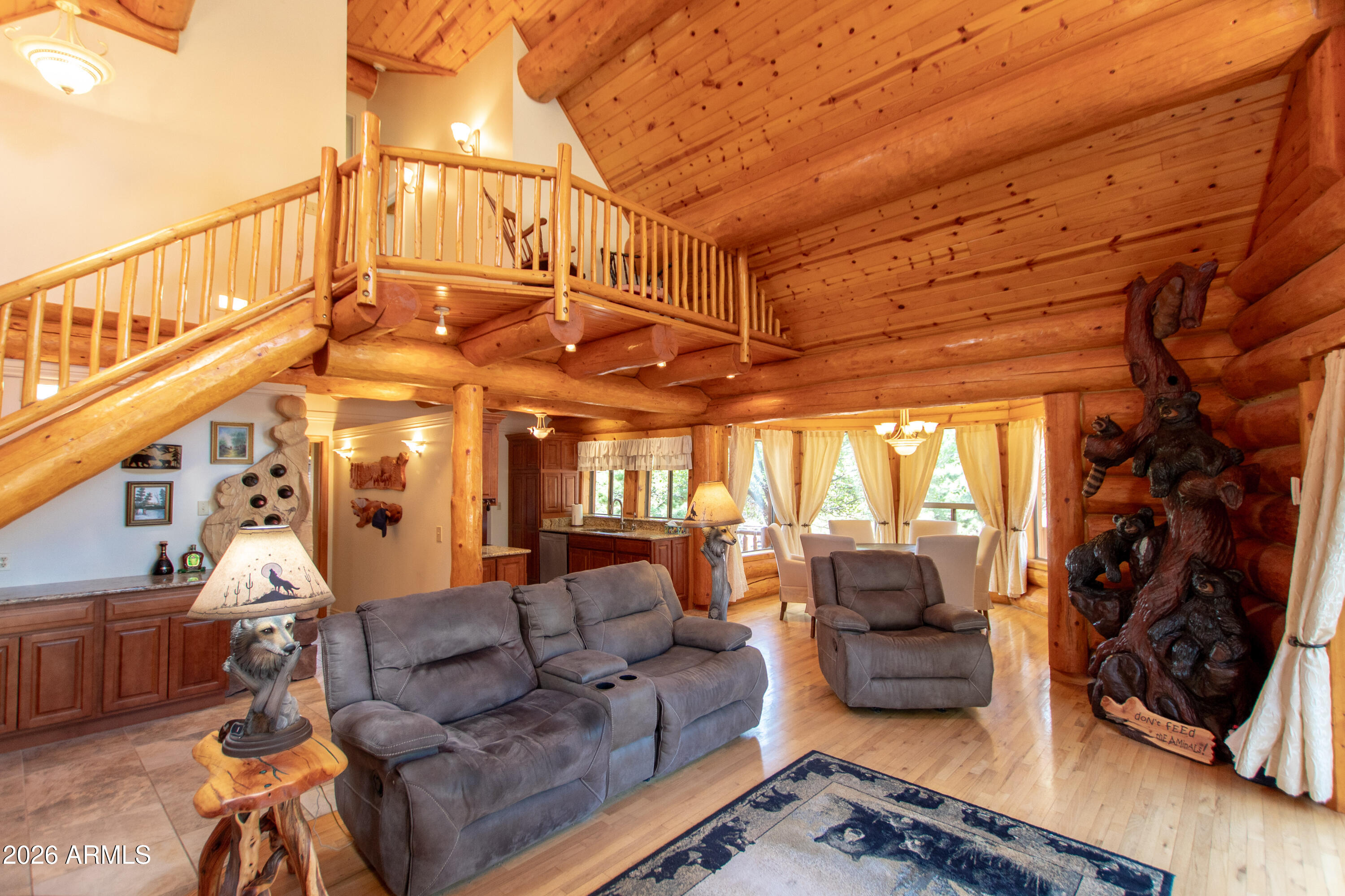 HIDDEN PINES - Residential