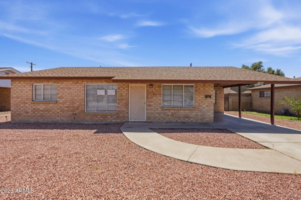 2743 W OCOTILLO RD, PHOENIX, AZ 85017 - Image 2bbf3b8d74515b2a27b2c7f27739bc8f/4130154147
