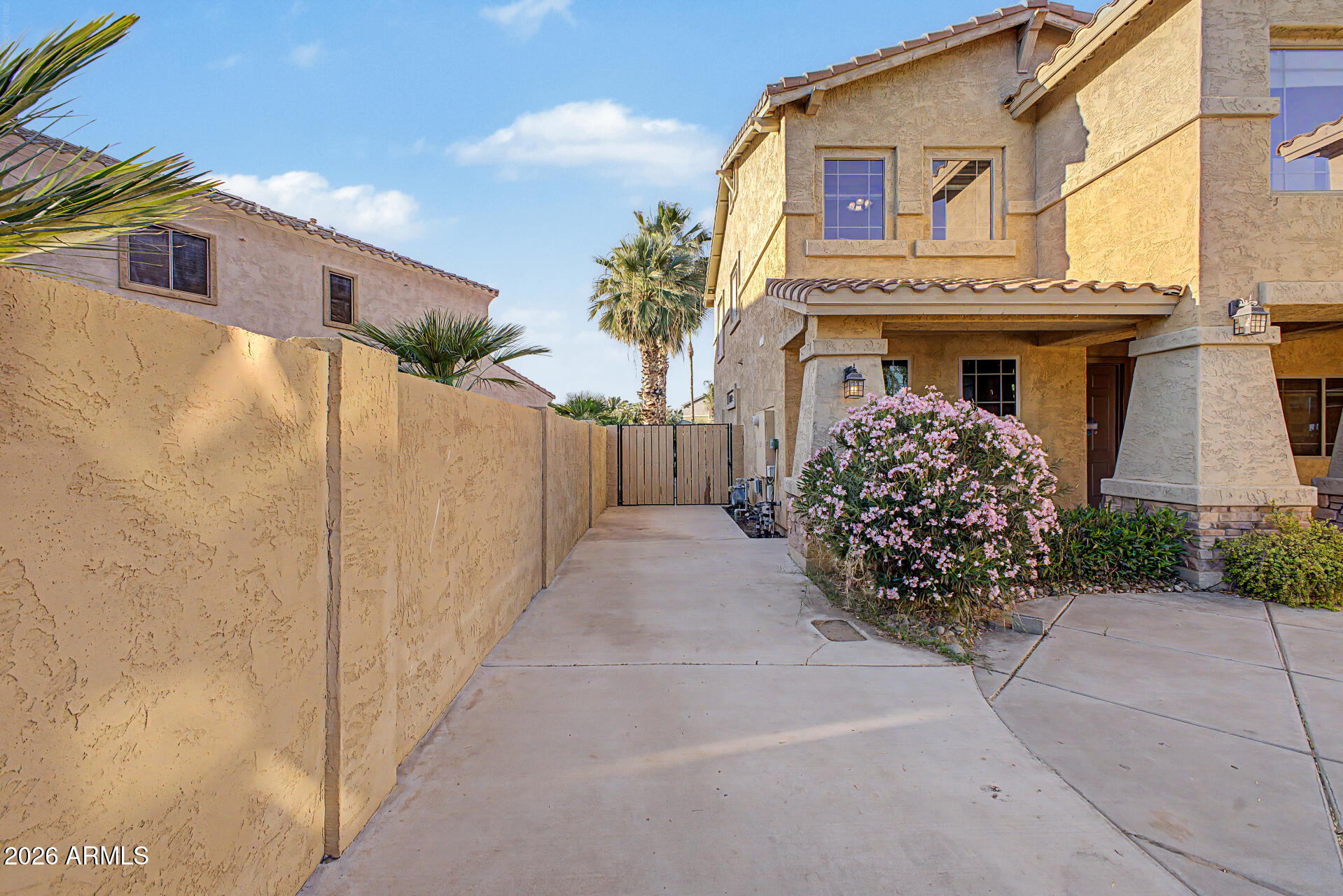 SOSSAMAN ESTATES PARCEL J - Residential