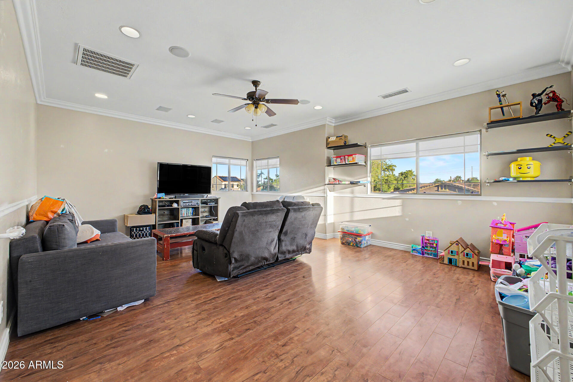 SOSSAMAN ESTATES PARCEL J - Residential