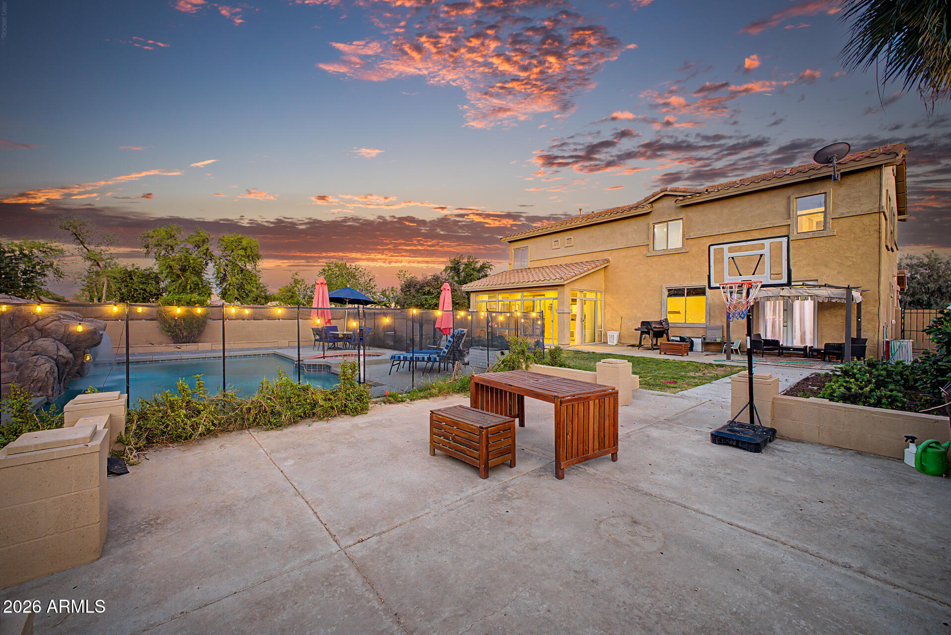 SOSSAMAN ESTATES PARCEL J - Residential