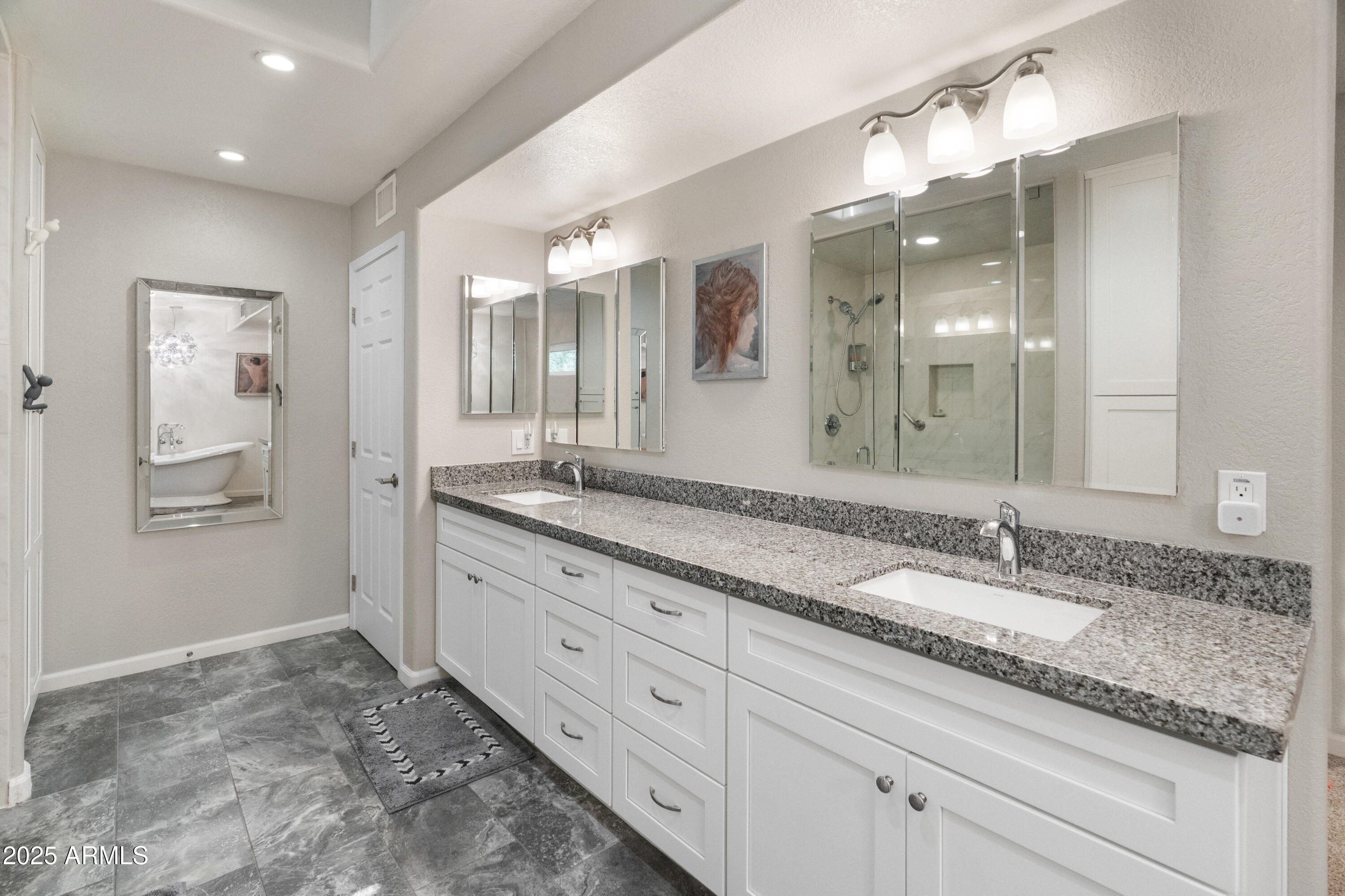 Scottsdale, Arizona 85258, United States, 3 Bedrooms Bedrooms, ,2 BathroomsBathrooms,Residential,Active,184890