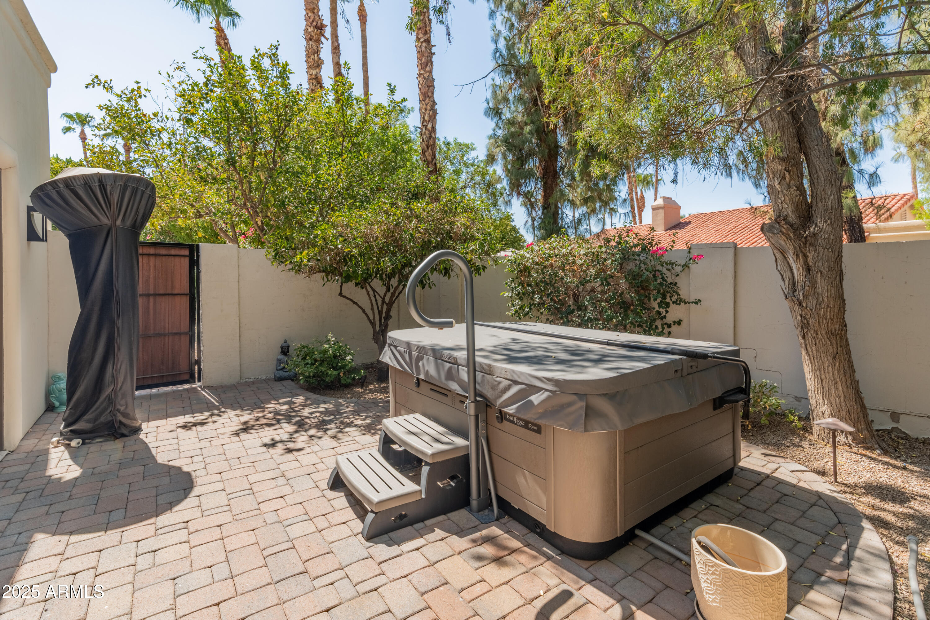 Scottsdale, Arizona 85258, United States, 3 Bedrooms Bedrooms, ,2 BathroomsBathrooms,Residential,Active,184890