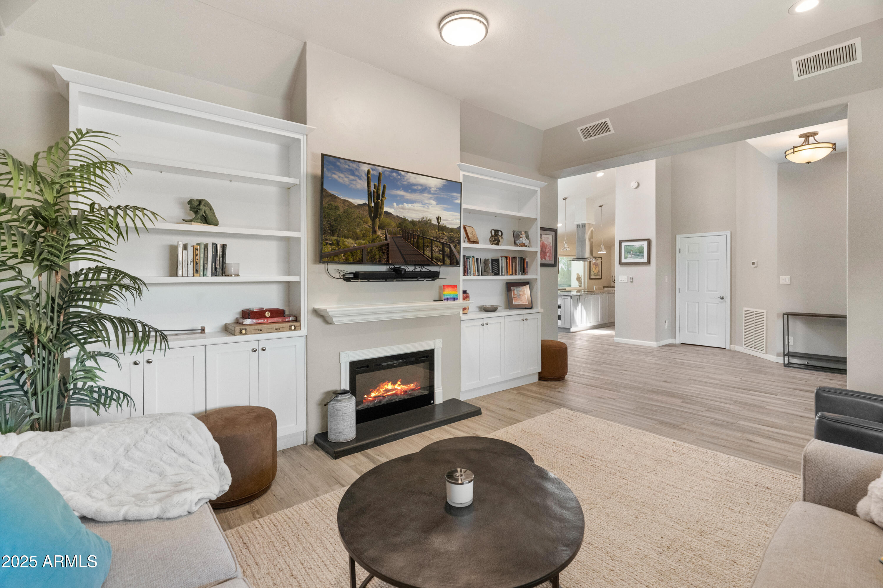 Scottsdale, Arizona 85258, United States, 3 Bedrooms Bedrooms, ,2 BathroomsBathrooms,Residential,Active,184890