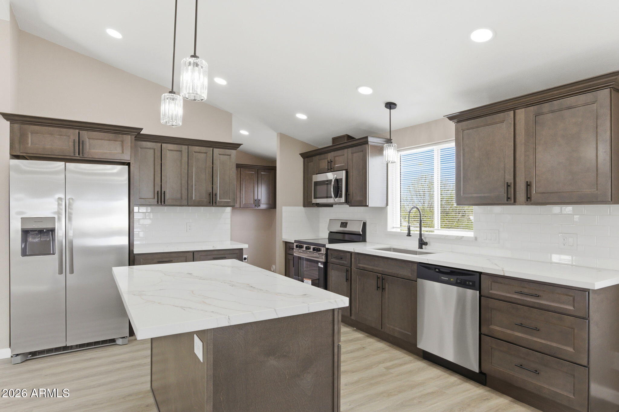 4783 N GLENROSA Circle