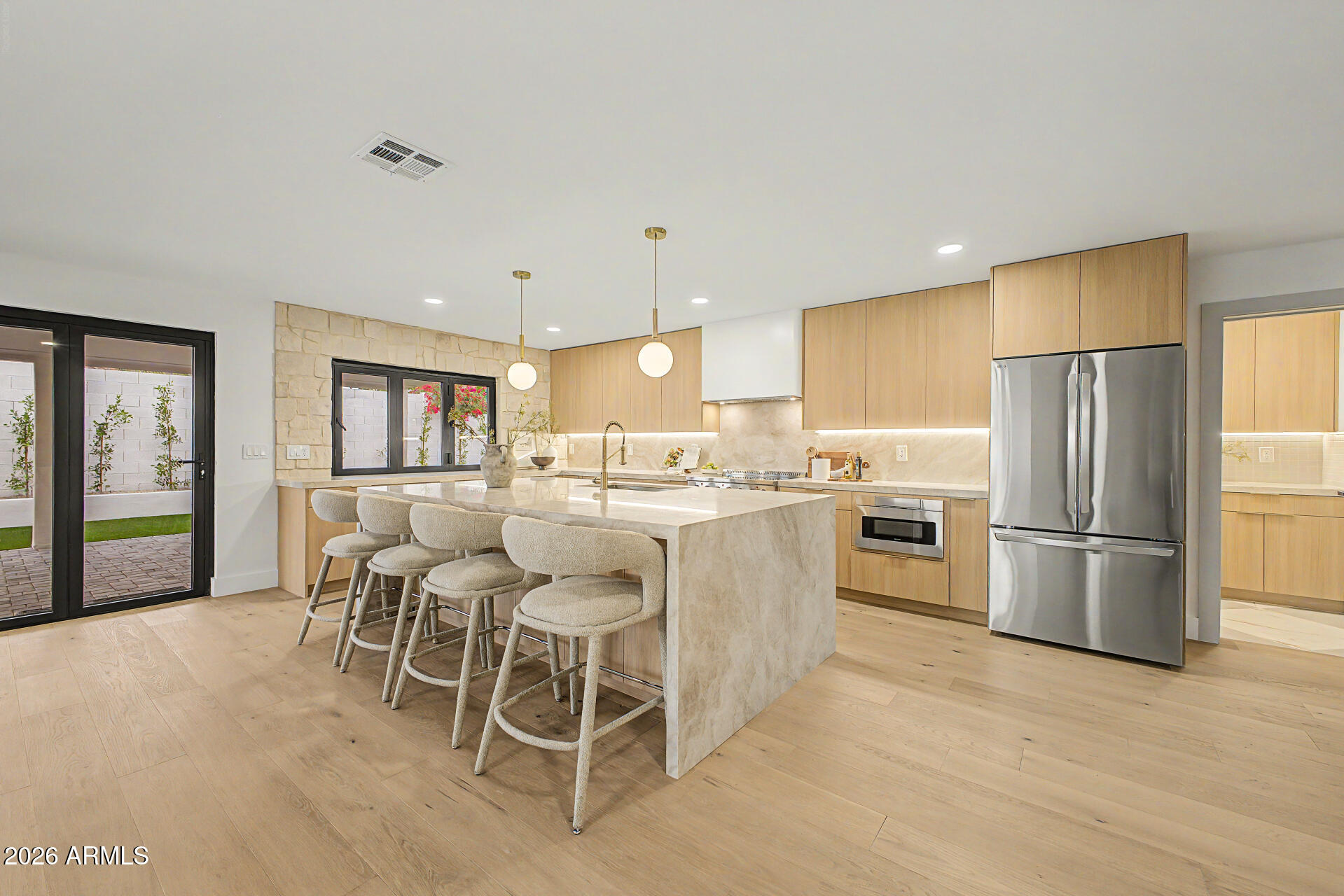 5110 E LE MARCHE Avenue