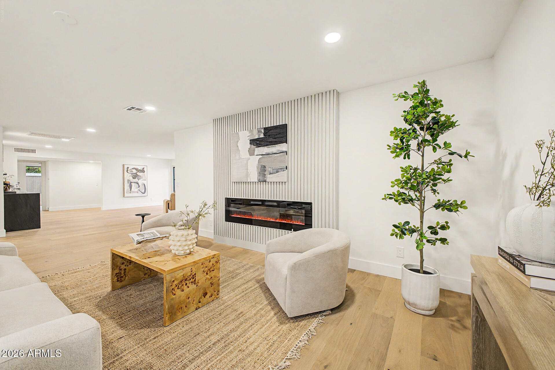 5110 E LE MARCHE Avenue