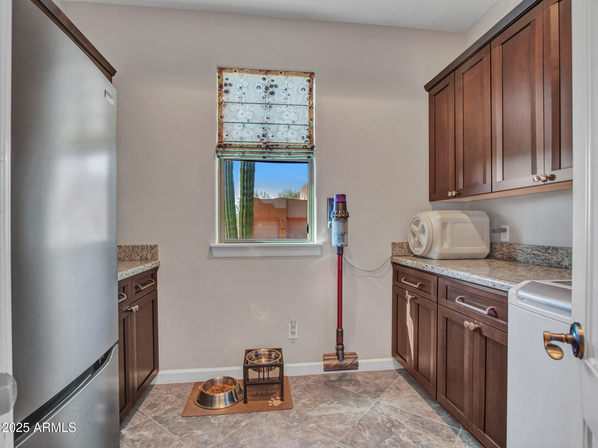 Goodyear, Arizona 85338, United States, 3 Bedrooms Bedrooms, ,3 BathroomsBathrooms,Residential,Active,167517