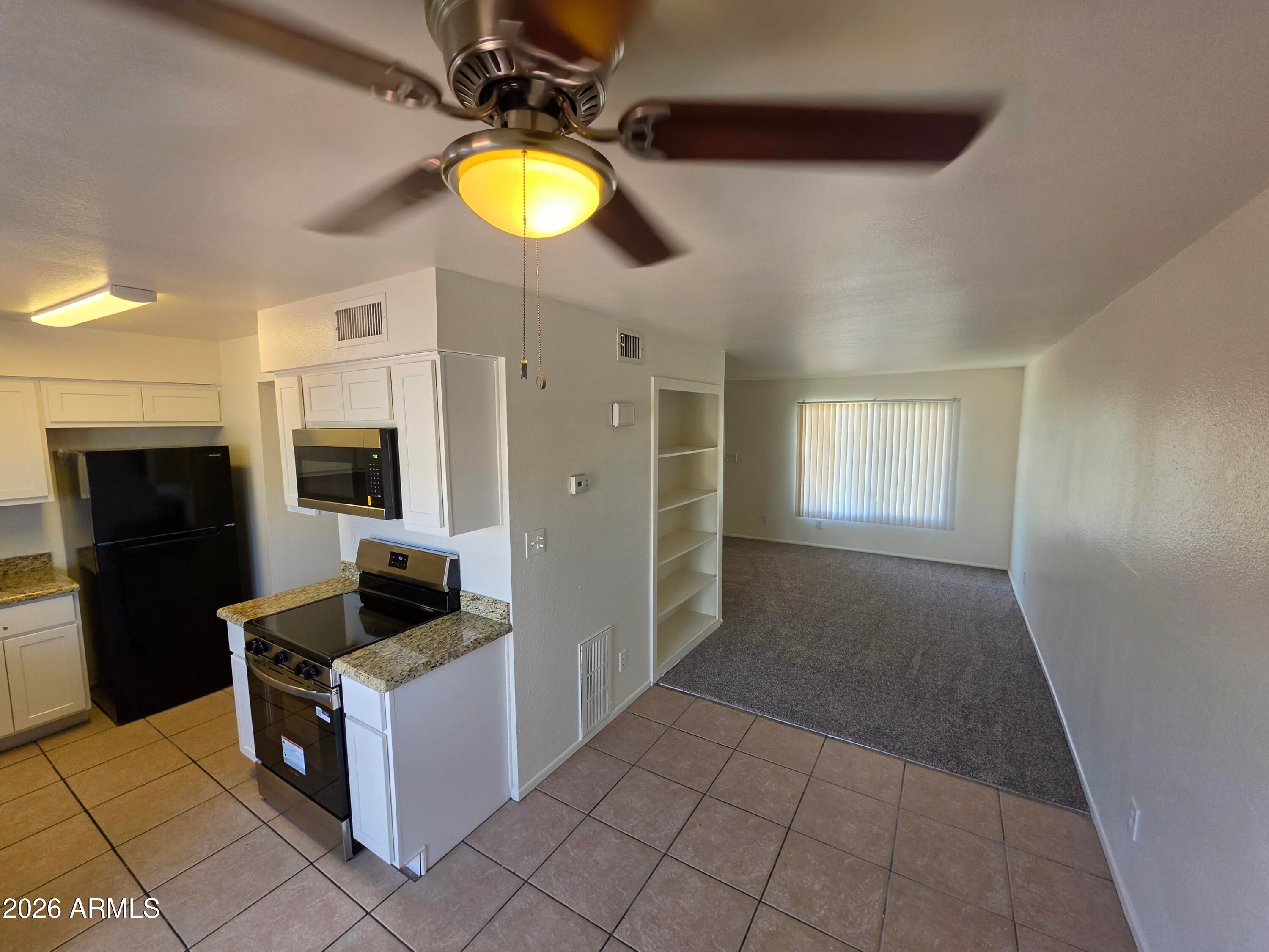 731 E Vaughn Drive