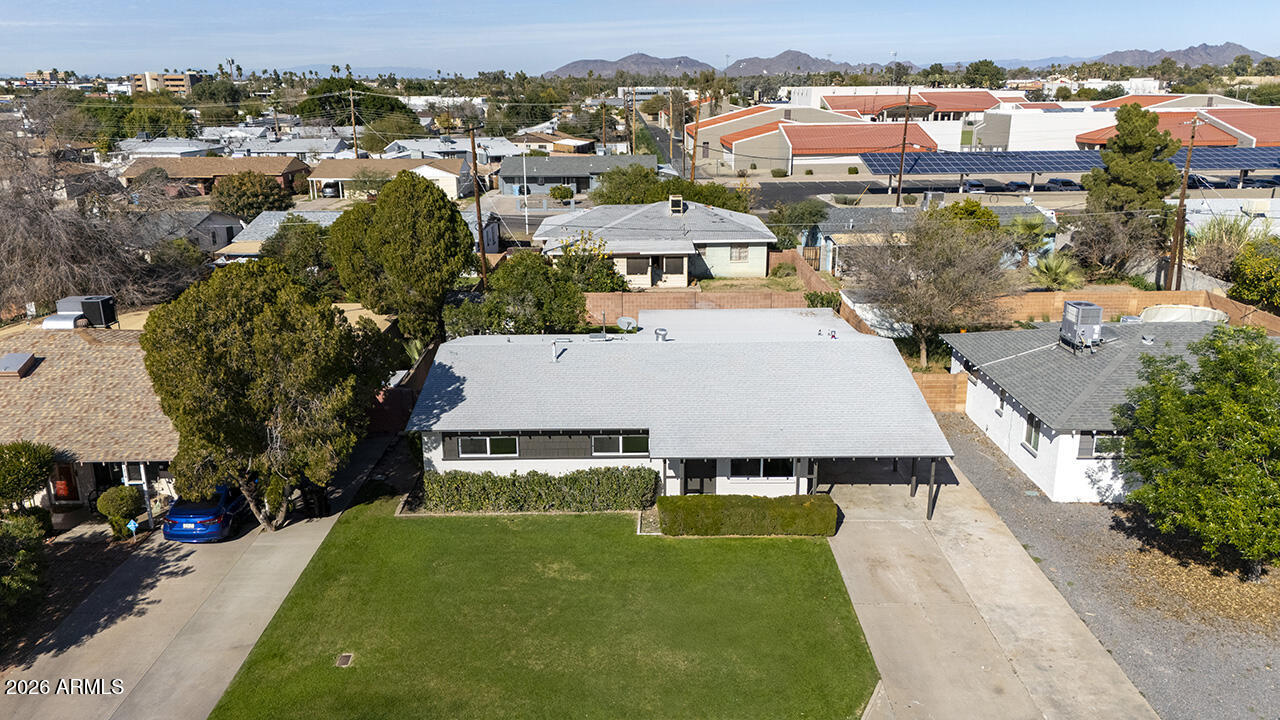 1212 W COOLIDGE Street