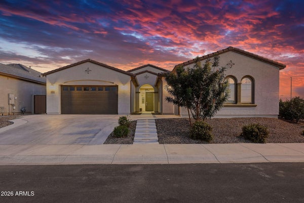 161 E ELMWOOD PL, CHANDLER, AZ 85249 - Image 2bcdba6a47534683d1d3b3d518533461/3299610285