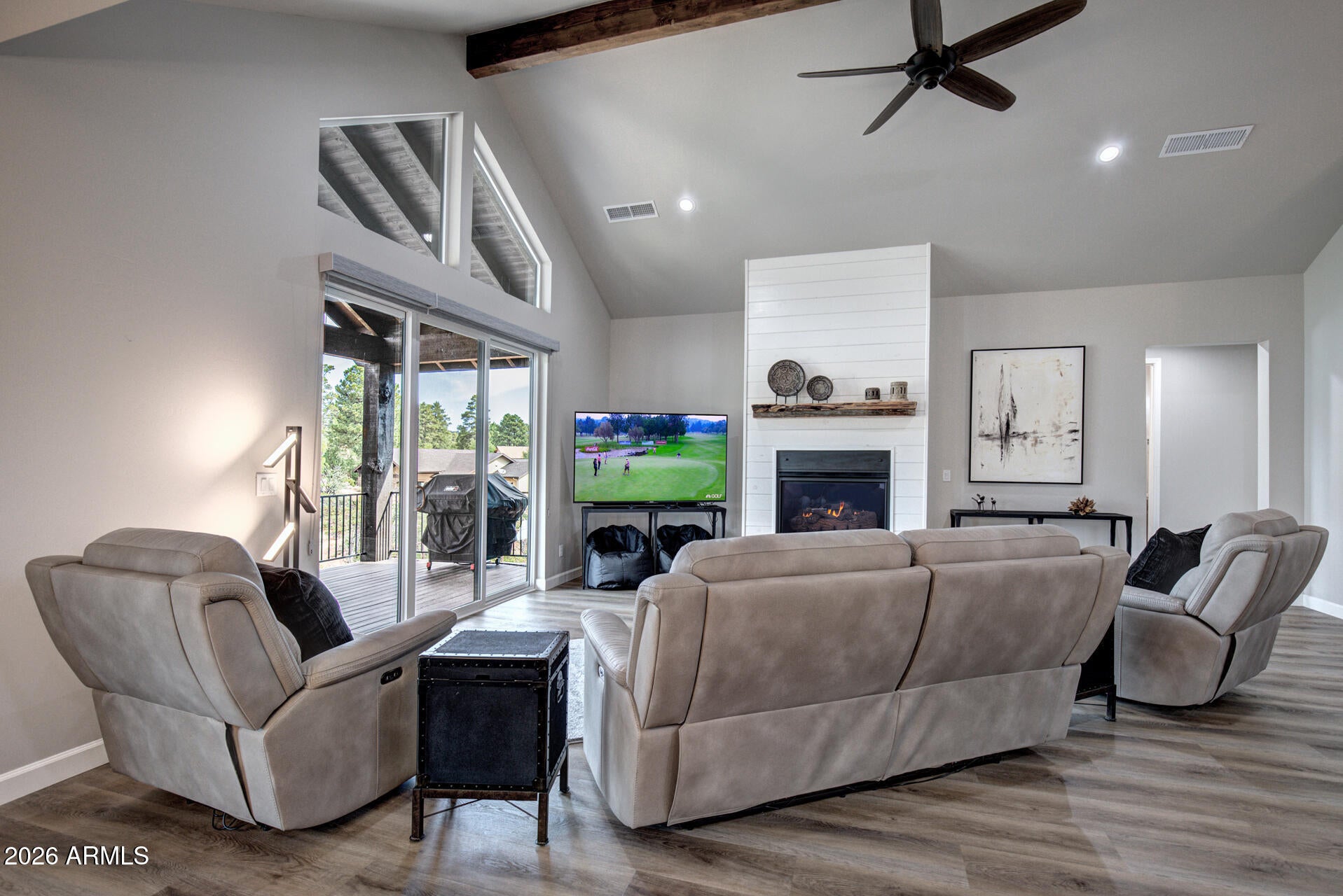 1708 E VELVET MESQUITE Court
