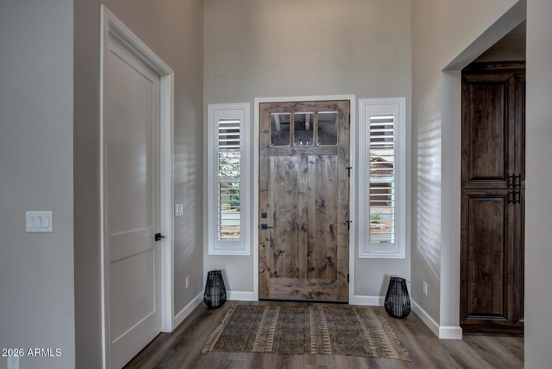 1708 E VELVET MESQUITE Court