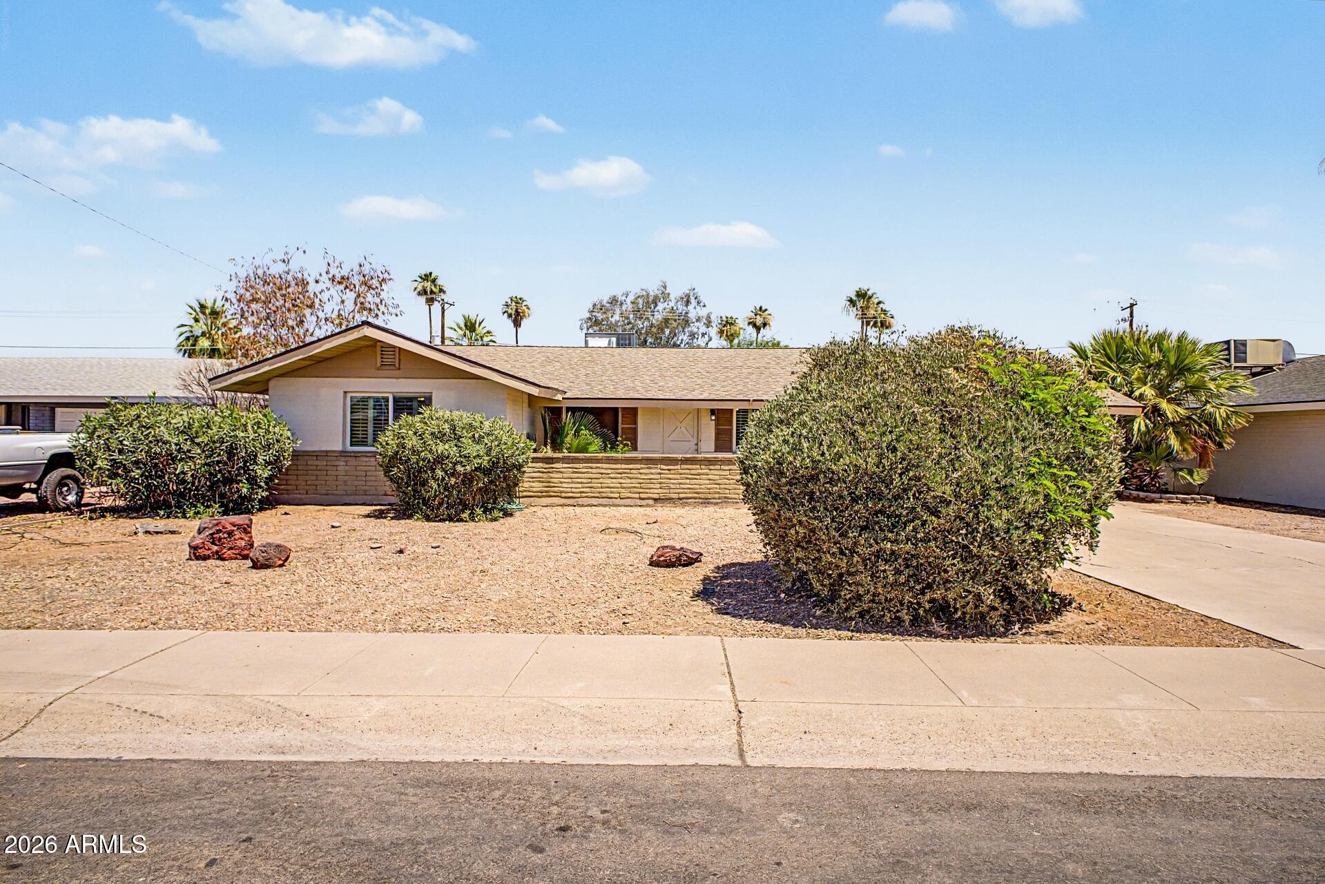 Properties 1 1000 E LOYOLA Drive