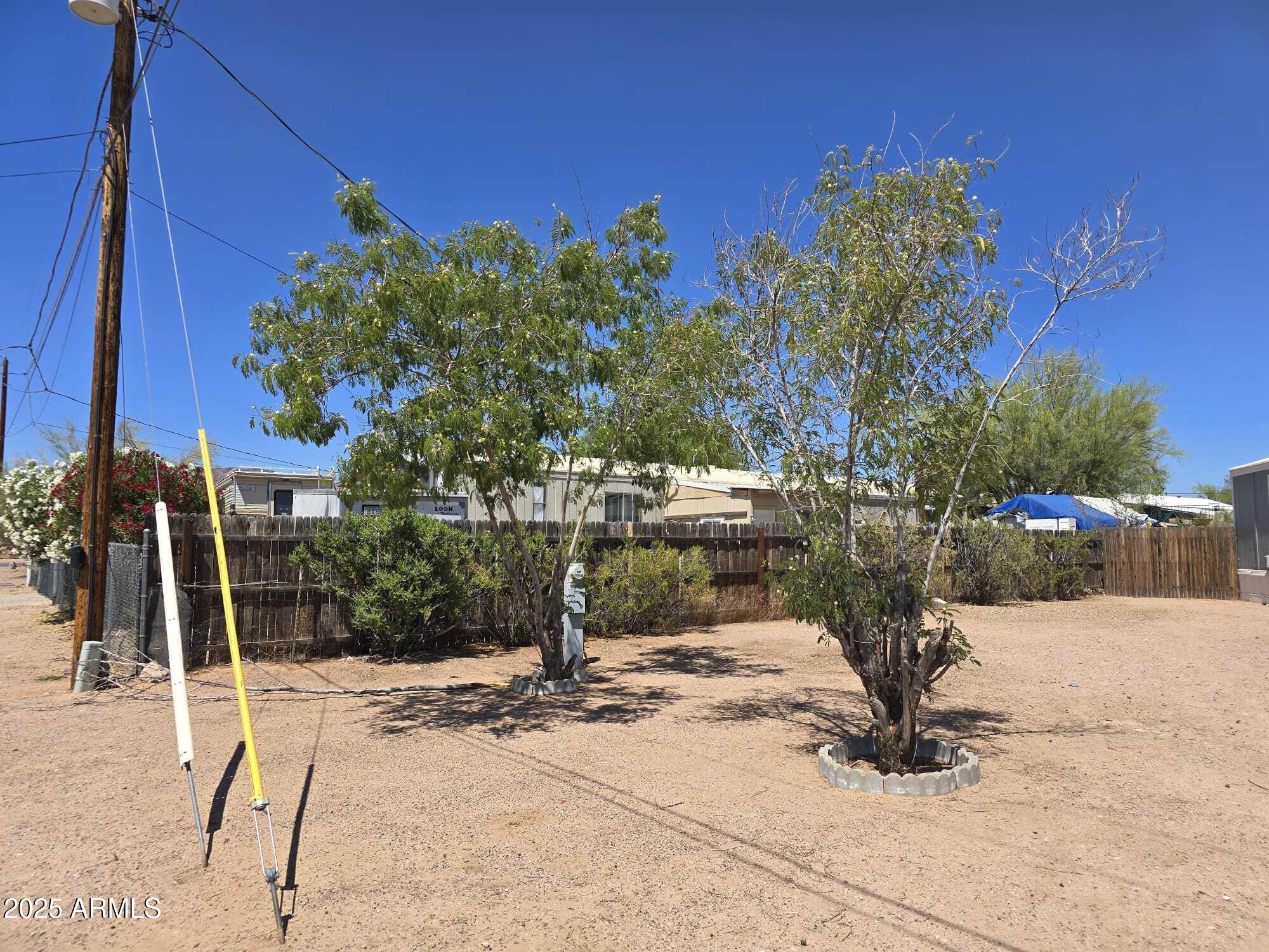 1923 N WARNER Drive
