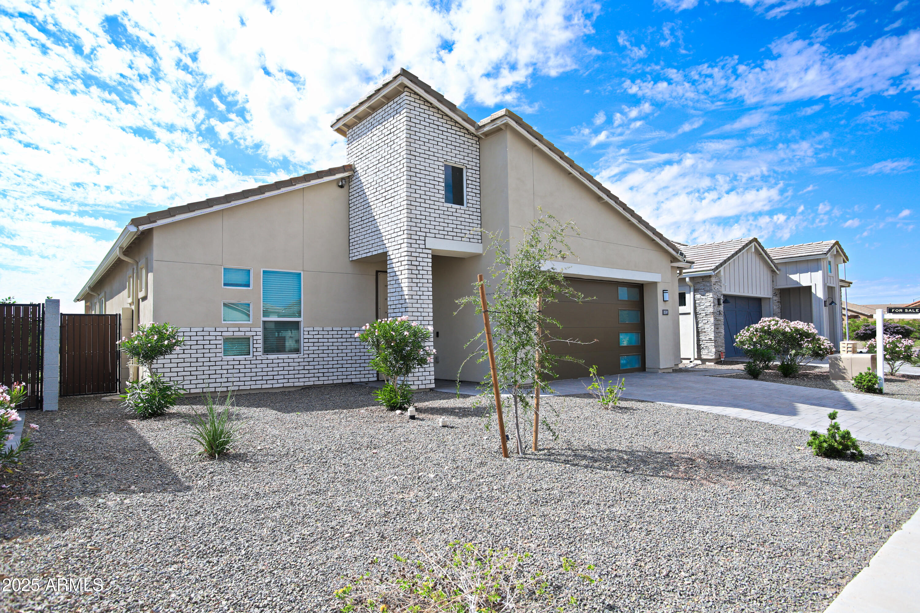 10549 W ALBERT Lane W