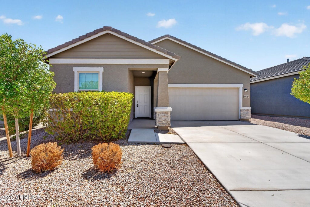 Photo of 19427 W Coolidge Street, Litchfield Park, AZ 85340 (MLS # 7071461)
