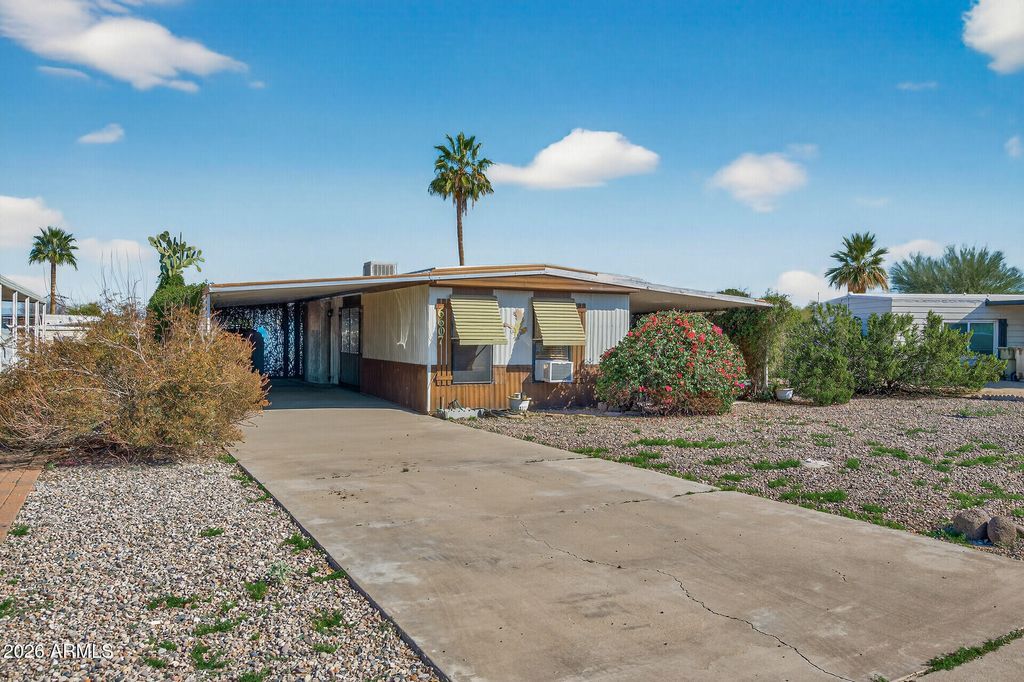 Photo of 6607 W Camino De La Campana Avenue, Glendale, AZ 85308 (MLS # 6990642)