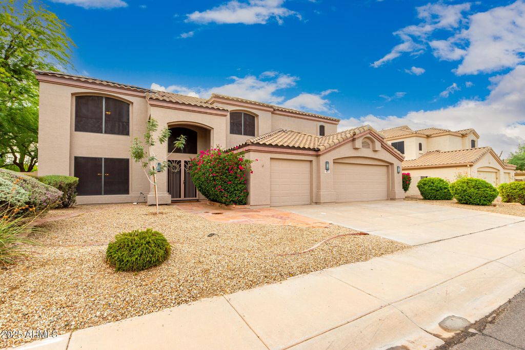 Photo of 802 N Butte Avenue, Chandler, AZ 85226 (MLS # 6916257)