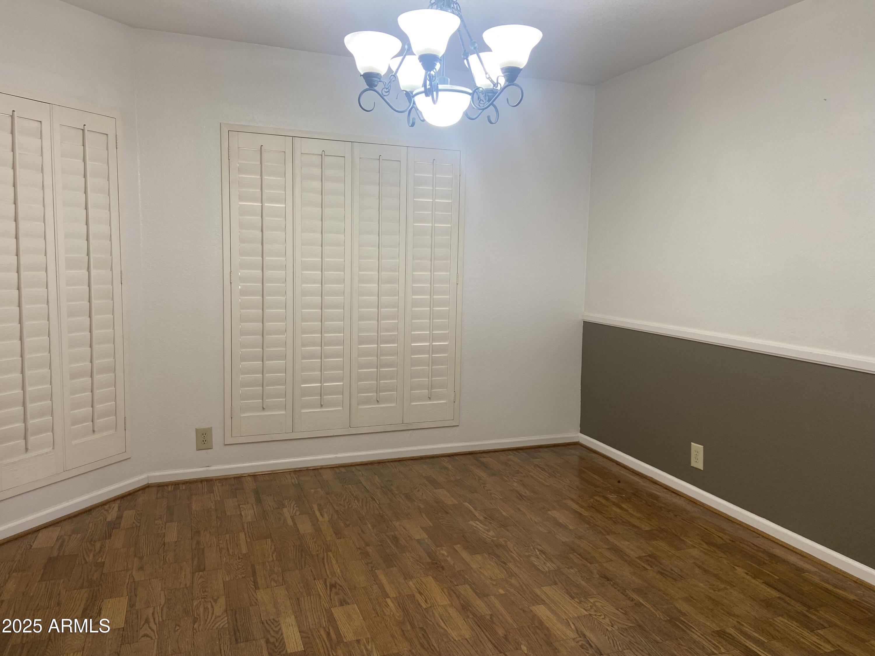 4325 E GREENWAY Lane