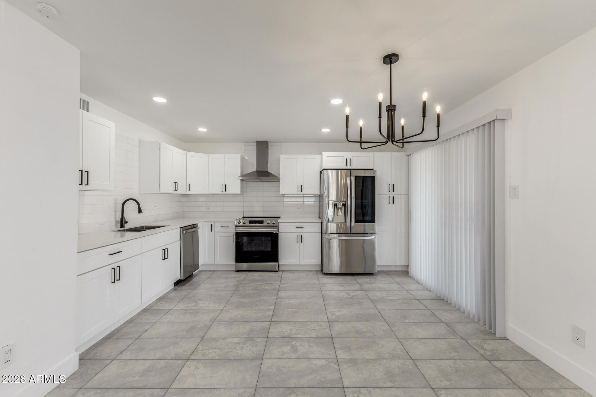 4620 E SOUTHERN Avenue