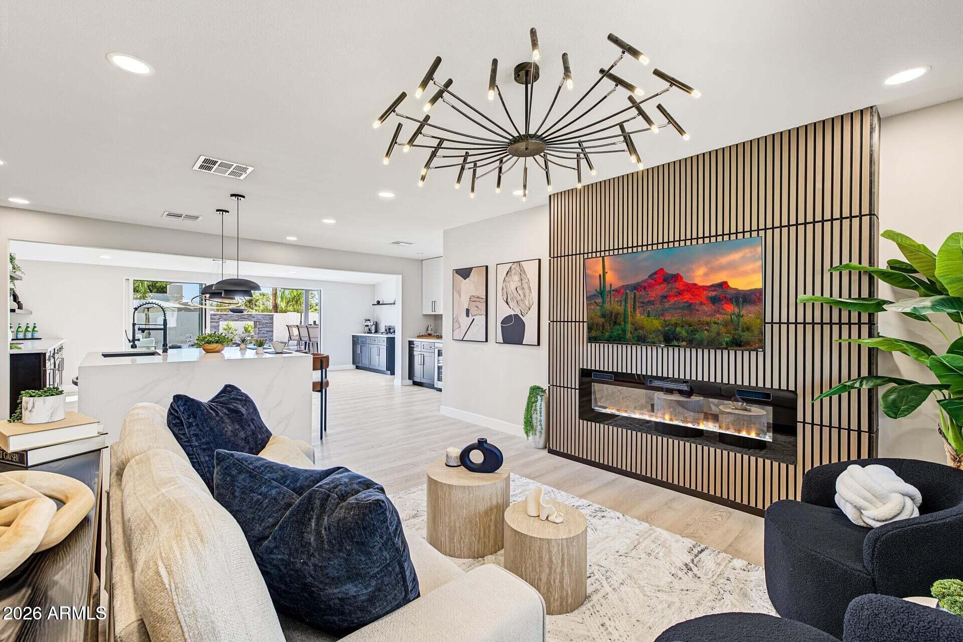 8403 E HEATHERBRAE Drive