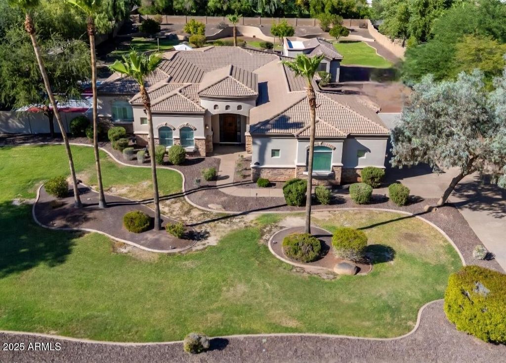 Photo of 16490 W Pima Street, Goodyear, AZ 85338 (MLS # 6915719)