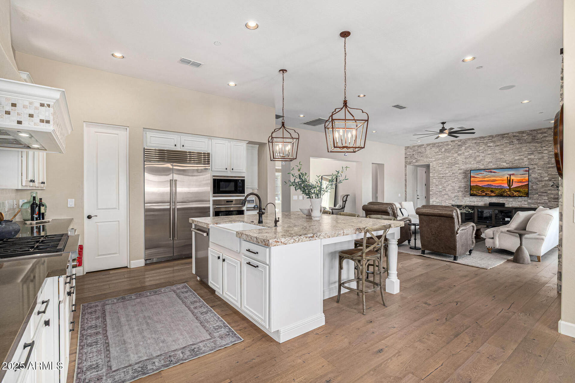 6328 W Fetlock Trail