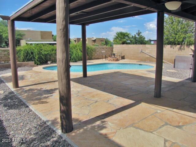 THE LEGENDS AT VALIENTE - Residential