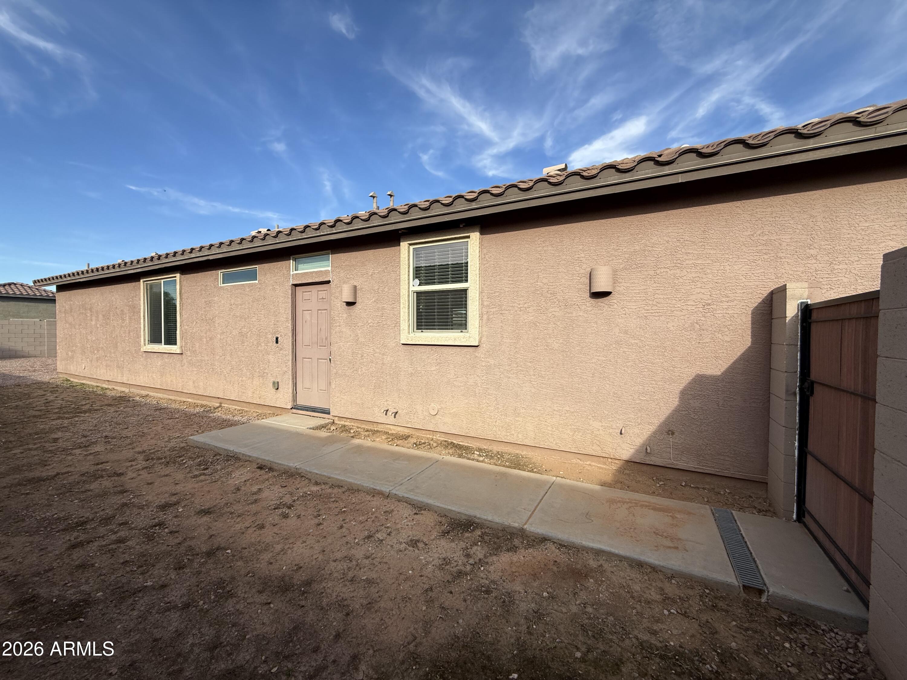 2372 E Dust Devil Drive