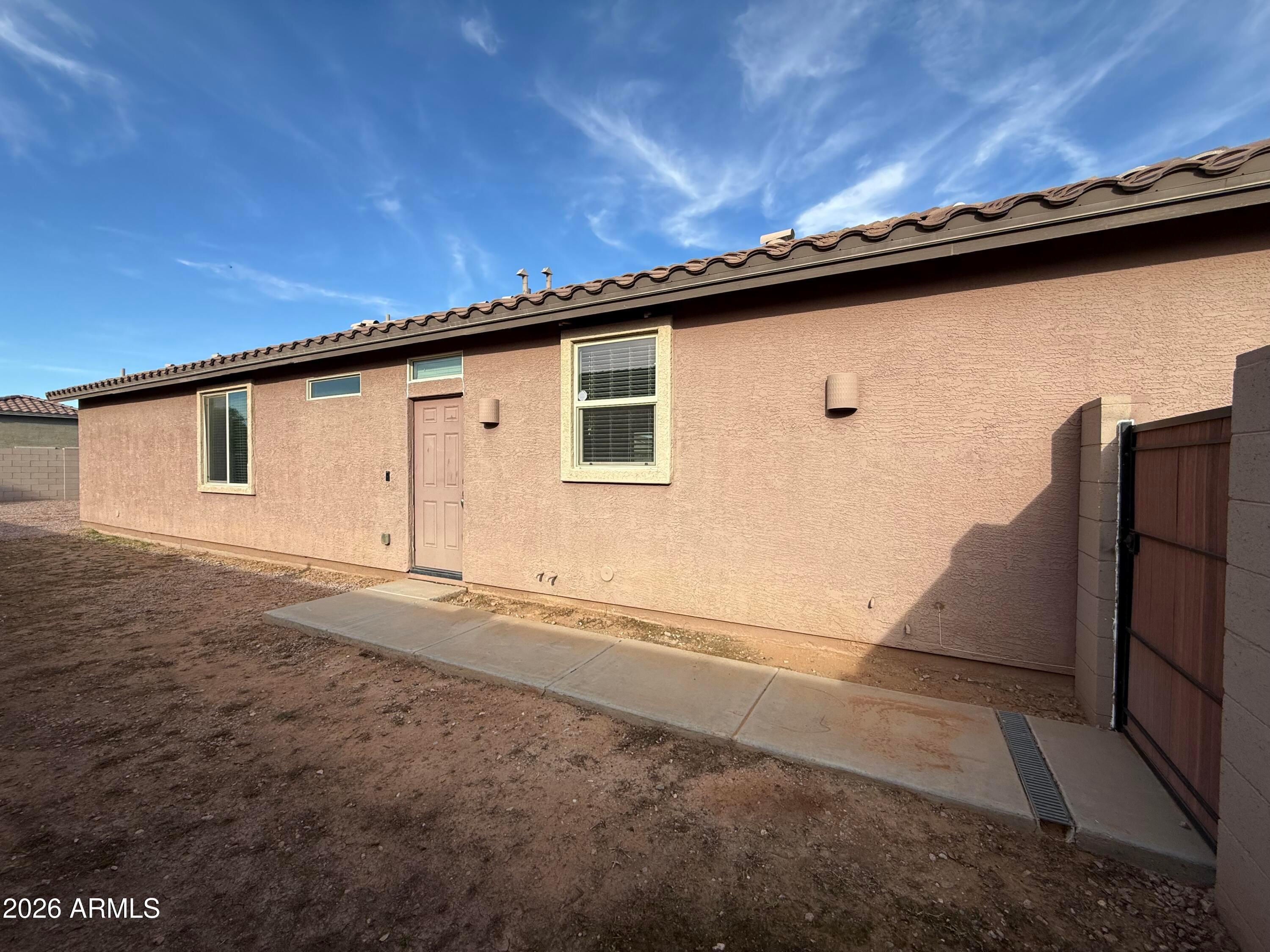 2372 E Dust Devil Drive