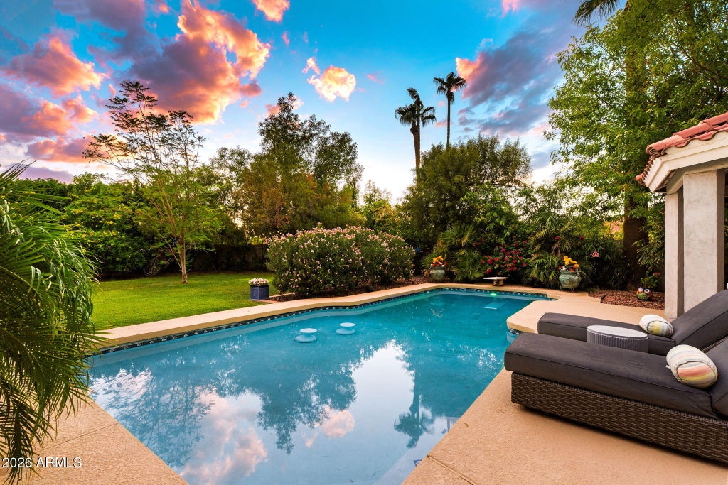 Photo of 20 E Los Arboles Circle, Tempe, AZ 85284 (MLS # 7077887)