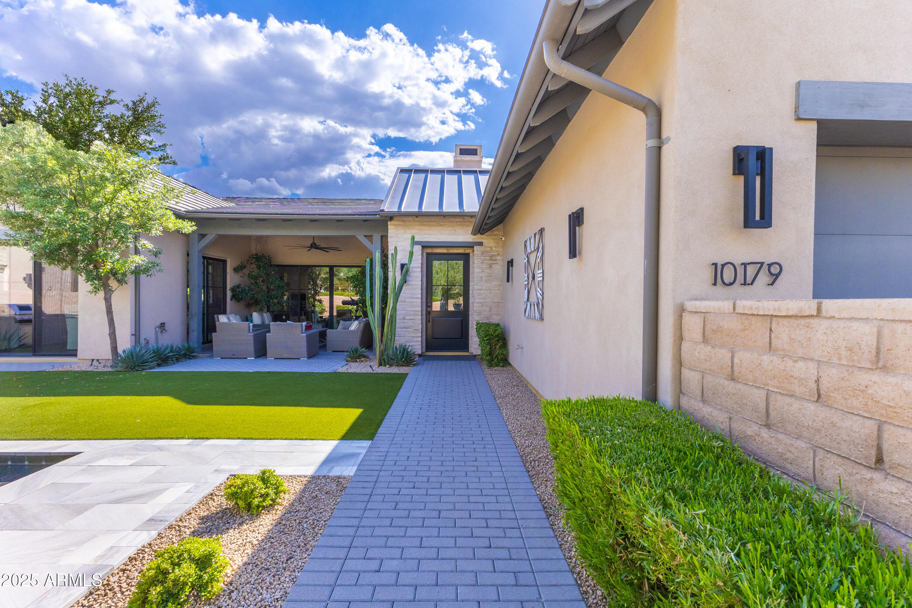 10179 E CAMELOT Court